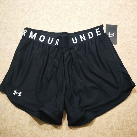 Under Armour Black Athletic Shorts with Elastic Waistband -R - Picture 1 of 4